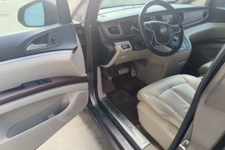 Used Buick GL8 2014 3.0L GT Luxury Business Haoya Edition Driver Seat