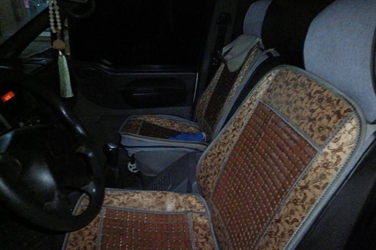 Used FORTHING Lingzhi 2013 M3 1.6L 7-Seater Comfort Model