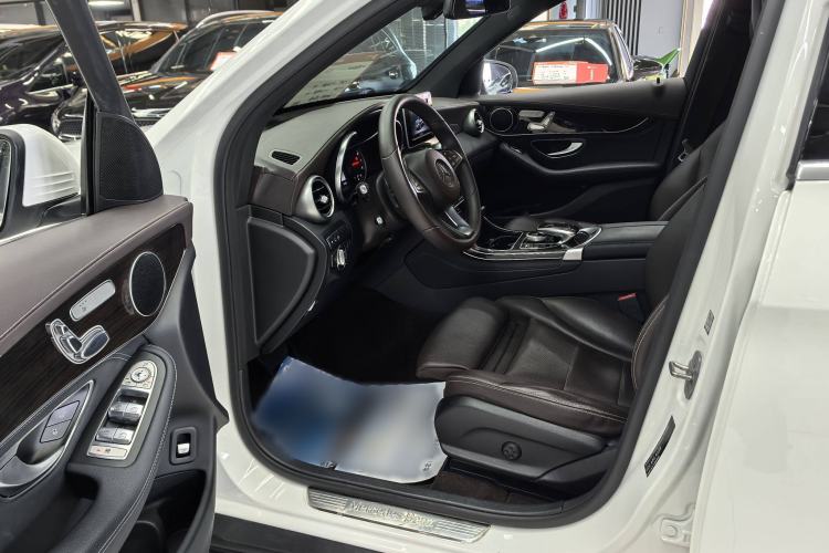 Used Mercedes-Benz GLC 2018 GLC 260 4MATIC Luxury Model