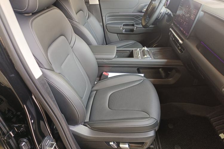 Used Tank 300 New Energy 2025 Hi4-T