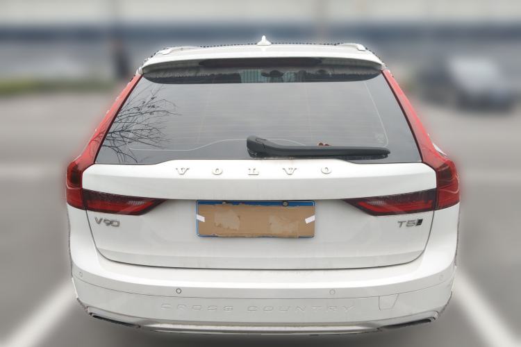 Used Volvo V90 2020 Facelifted Cross Country T5 AWD Zhiyuan Edition
