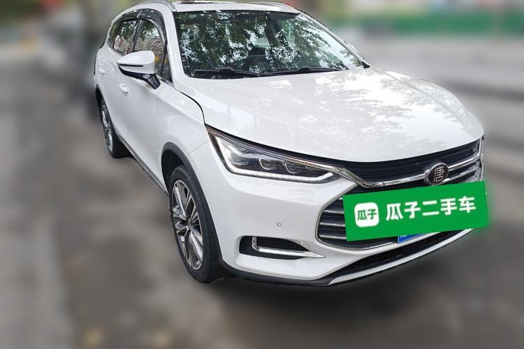 Used BYD Tang 2018 2.0T Automatic Smart Connect Prestige 7-Seater China V Standard Front Right 45 Deg