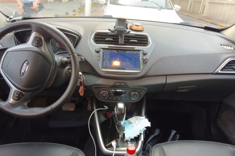 Used Ford Escort 2015 1.5L Automatic Fashion Model
