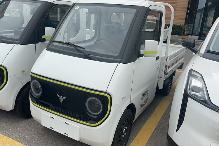 Used Neomor D02 2023 120km Flatbed Comfort Version