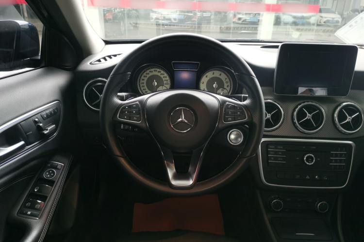 Used Mercedes-Benz GLA 2016 GLA 200 Sport Edition
