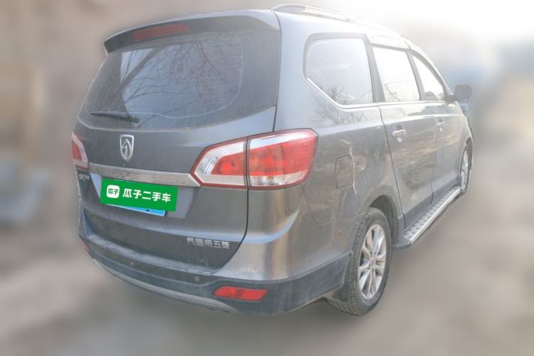 Used Baojun 730 2014 1.5L manual Comfort ESP version 7 seats

