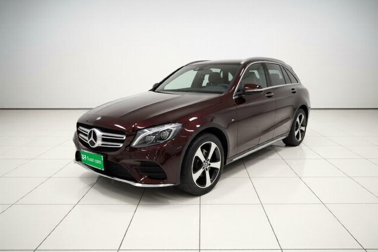 Used Mercedes-Benz GLC 2018 GLC 260 4MATIC Luxury Model