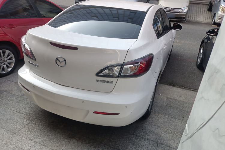 Used Mazda Mazda 3 2013 Sedan 1.6L Automatic Elite Model
