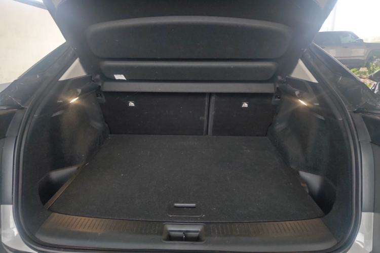 Used Nissan ARIYA 2022 Two-Wheel Drive Long Range Top-Tier Version Trunk