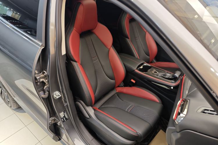 Used CHANGAN OSHAN X5 2021 1.5T DCT Luxury Edition Right Front Seat