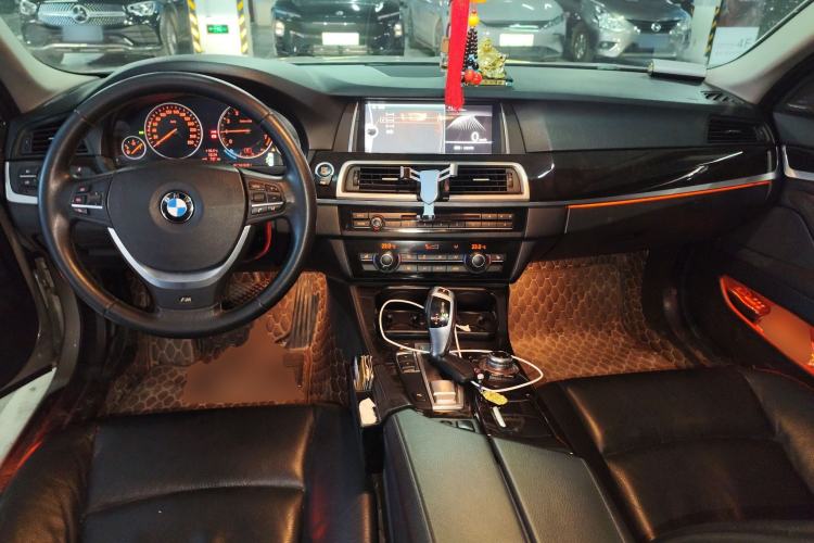 Used BMW 5 Series 2013 525Li Leading Model