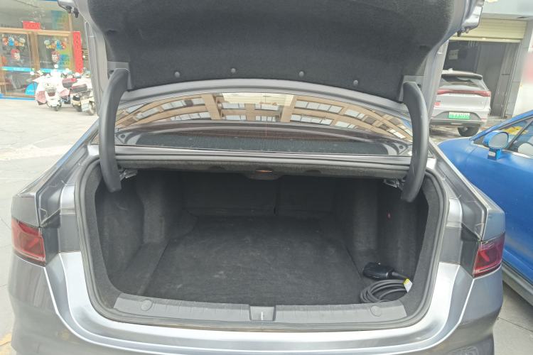 Used BYD Qin PLUS 2021 EV 400KM Leading Comfort Edition