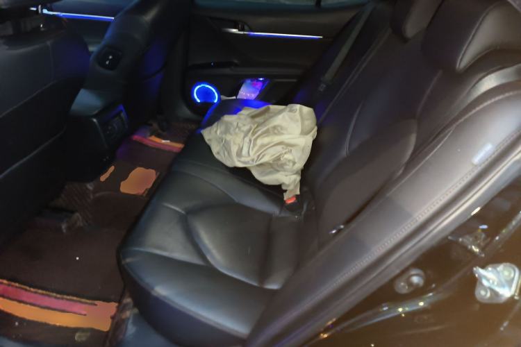 Used Toyota Camry 2019 Revised Version 2.0G Luxury Edition