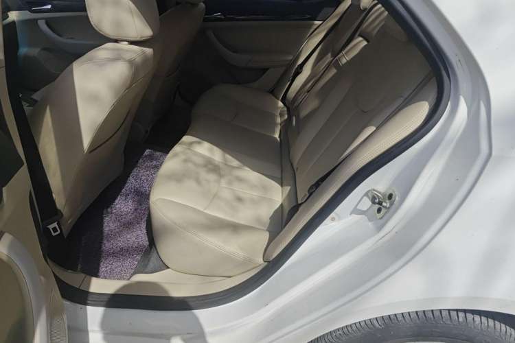 Used Roewe 360 2015 1.5L Automatic Luxury Edition