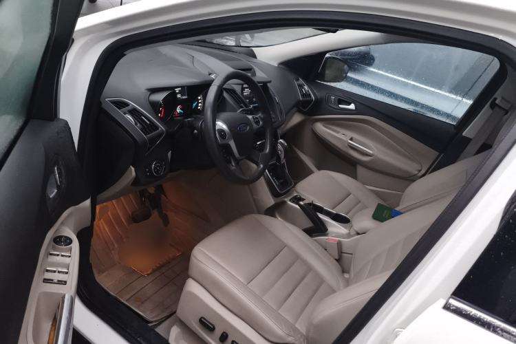 Used Ford Kuga 2013 2.0L GTDi Four-Wheel-Drive Elite Model
