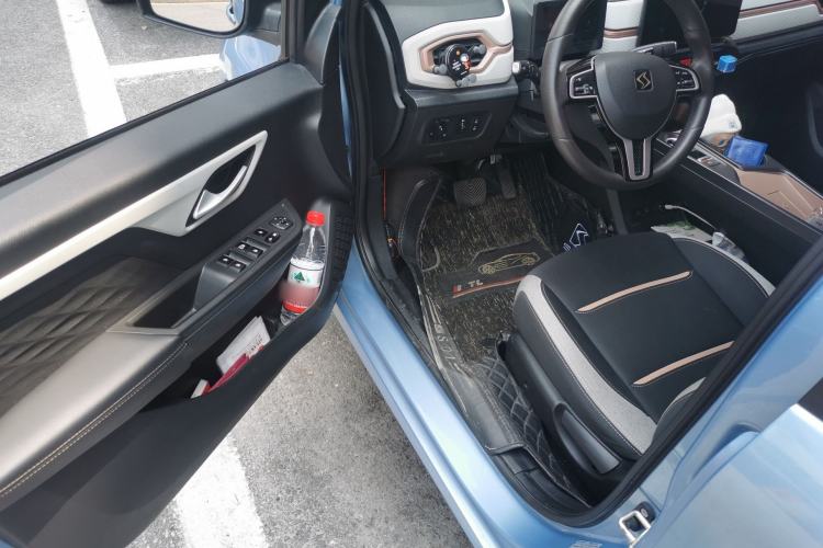 Used SOL E10X 2021 302 km Range Fashion Edition 31.4 kWh