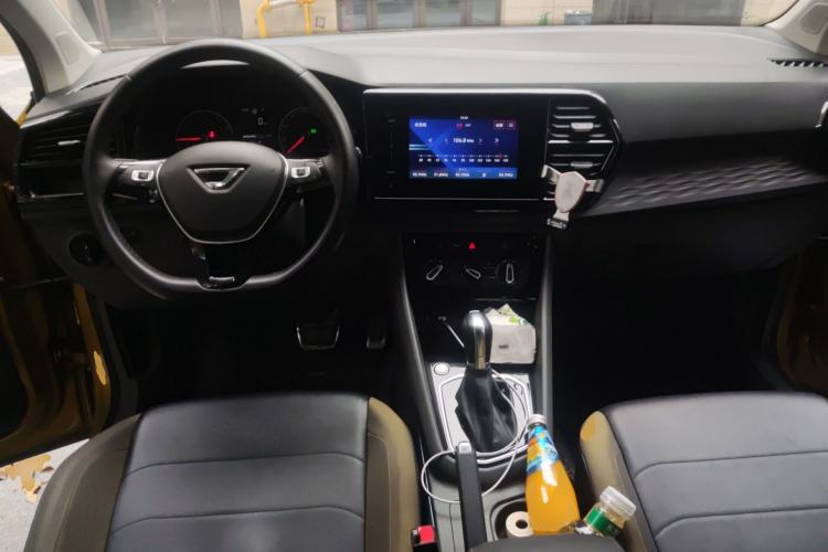 Used Jetta VS5 2019 280TSI Automatic Enjoyment Model
