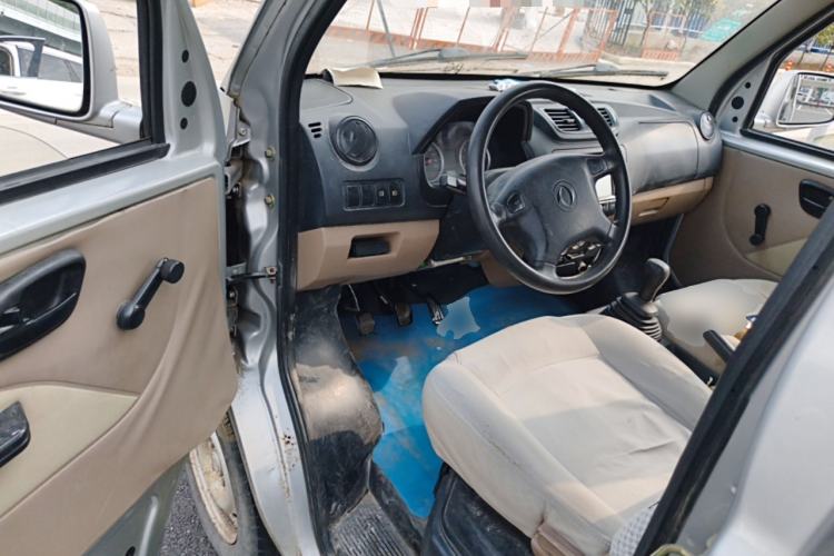 Used Dongfeng Xiaokang V29 2012 1.2L Standard Version
