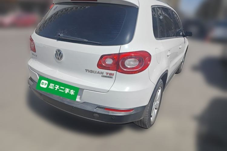 Used Volkswagen Tiguan 2012 2.0 TSI Automatic All-Wheel Drive Elite Edition Rear Right 45 Deg