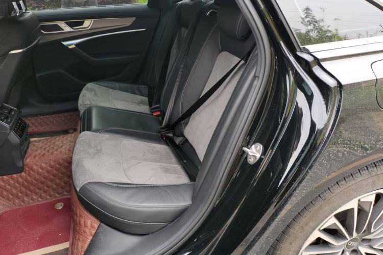 Used Audi A6L New Energy 2022 55 TFSI e quattro
