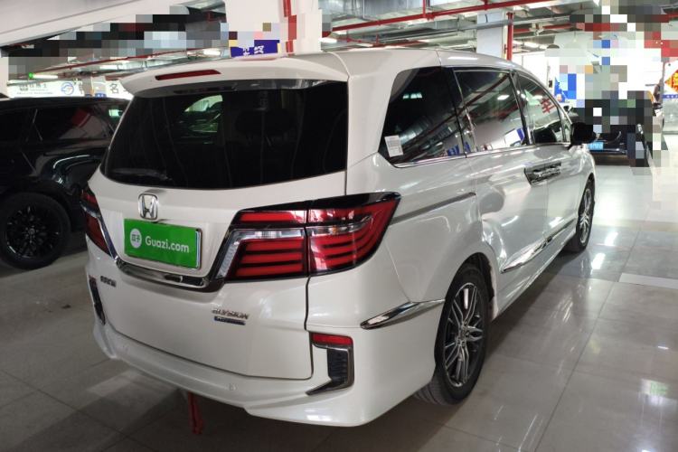 Used Honda Elysion 2019 2.0L Hybrid Luxury Edition Rear Right 45 Deg