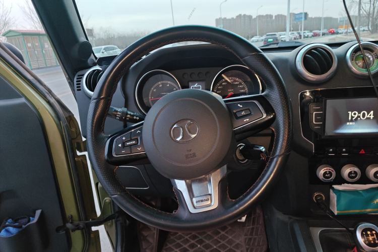 Used BAIC Off-Road BJ40 2016 2.0T Manual Four-Wheel Drive Prestige Edition