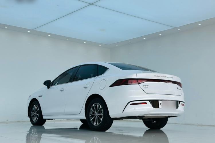 Used BYD Qin PLUS 2023 Champion Edition DM-i 55KM Leading Model
