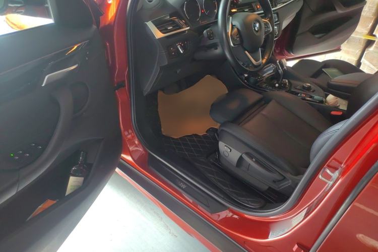 Used BMW X2 2019 sDrive20i M Sport Package China VI Emission Standard Driver Seat