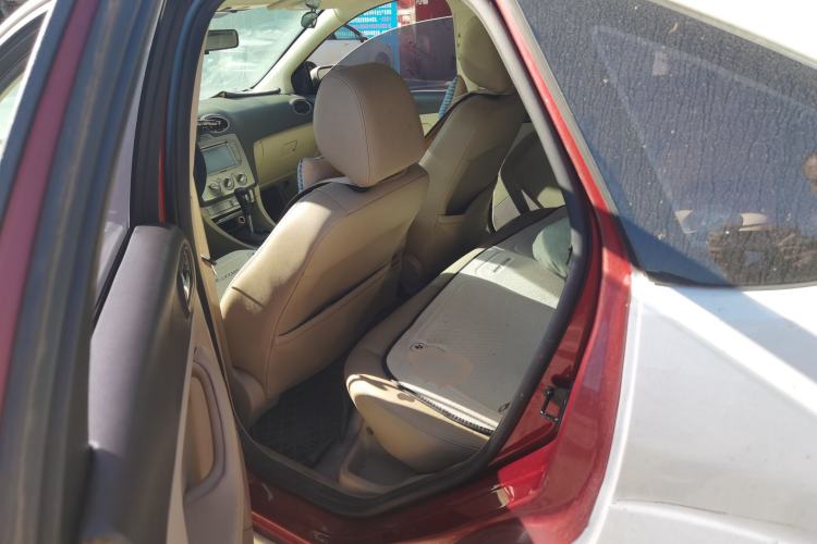 Used Ford Focus 2011 Hatchback 1.8L Automatic Fashion Edition
