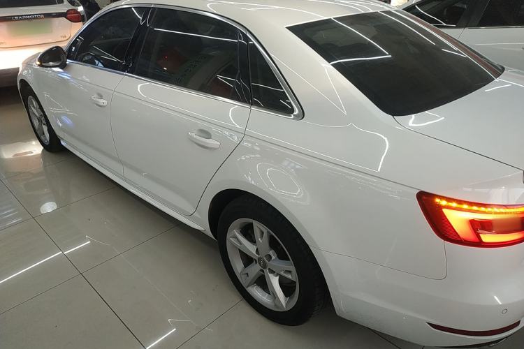 Used Audi A4L 2017 40 TFSI Fashion Model
