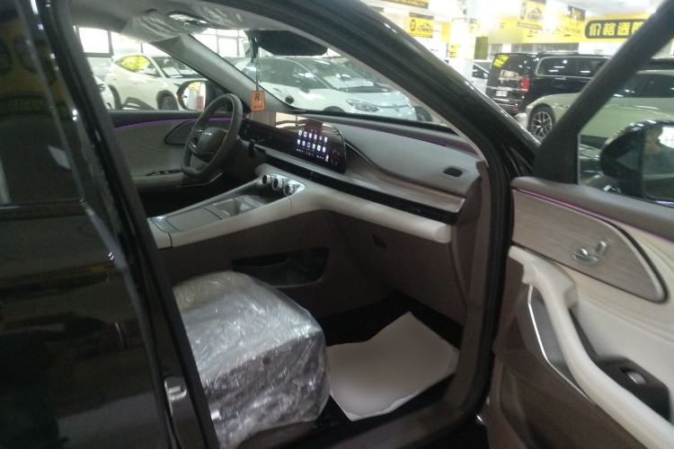 Used EXEED Stellar C-DM 2025 Beyond Edition Pro
