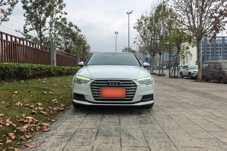 Used Audi A3 2020 Restyled Sportback 35 TFSI Entry-Level China VI Emission Standard
