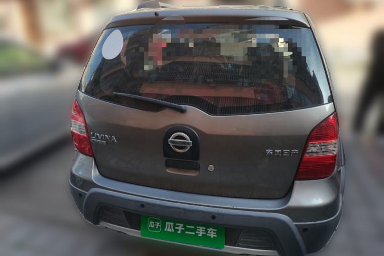 Used Nissan Livina 2010 Jingrui Edition 1.6L Manual Standard Model Rear