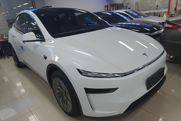 Used Tesla Model Y L 2025 Model Long-Range All-Wheel-Drive Version