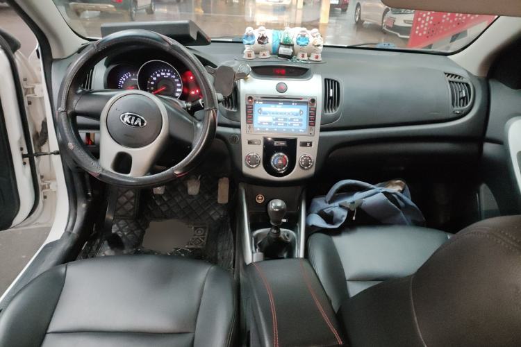 Used Kia Forte 2014 1.6L MT GL