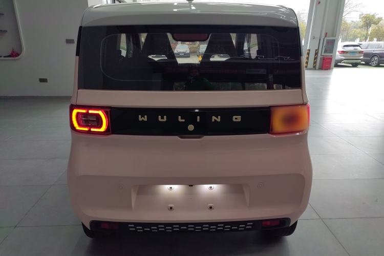 Used Wuling Hongguang MINIEV 2022 Macaron Premium Model – Lithium Iron Phosphate

