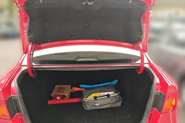 Used Roewe 350 2013 350C 1.5L Automatic Xunyue Edition
