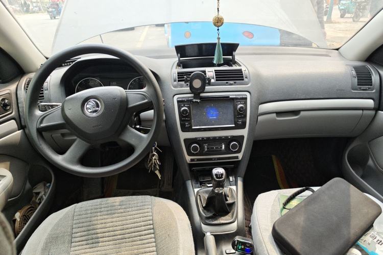 Used Skoda Octavia 2013 1.6L Manual Yijun Edition