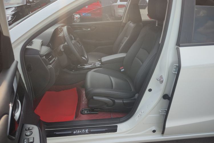 Used Honda Envix 2019 180TURBO CVT Enjoyment Edition China VI Left Front Seat