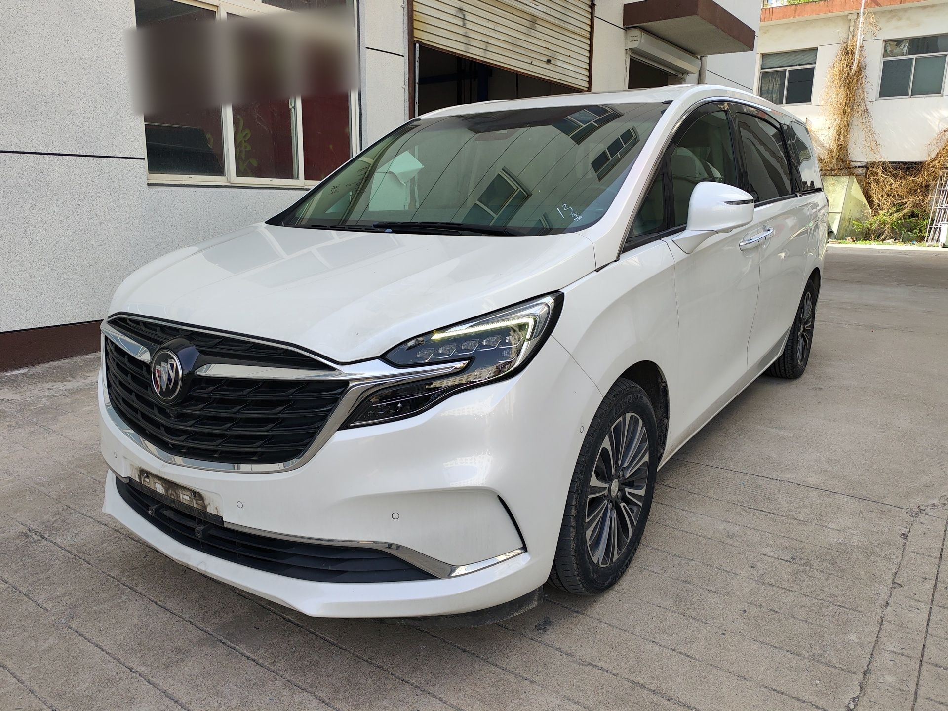 Parte inferior delantera