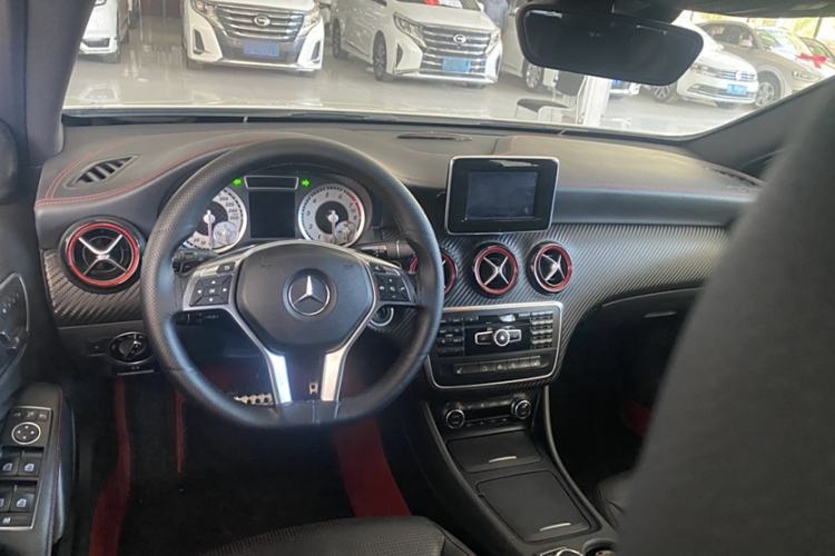 Used Mercedes-Benz A-Class 2013 A 260 Sport model
