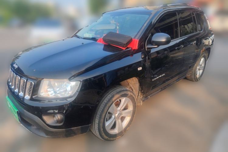 Used Jeep Compass 2012 2.4L four-wheel-drive sport version Guazi used car, China used car export, Used car for sale, Used  cars, Cheapest cars for sale