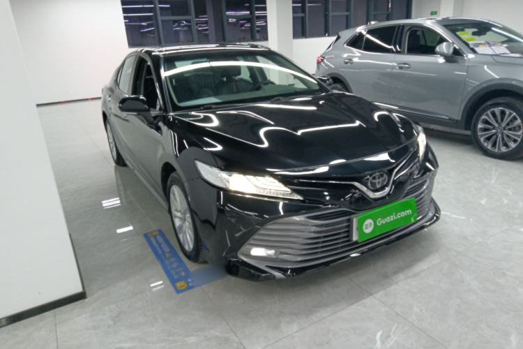 Used Toyota Camry 2019 2.0G Luxury Edition China VI Standard
