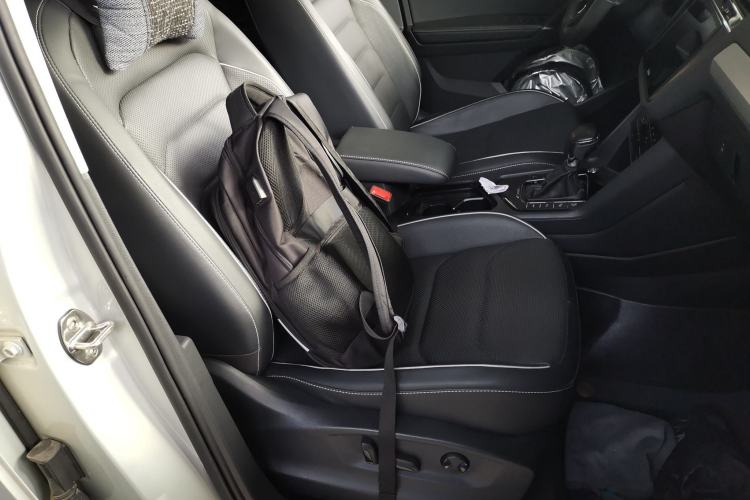 Used Volkswagen Tiguan L New Energy 2021 430 PHEV Plug-in Hybrid Flagship Edition Right Front Seat