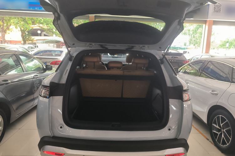 Used BYD Song L DM-i 2025 Intelligent Driving Version 112 km Leading Trim Trunk