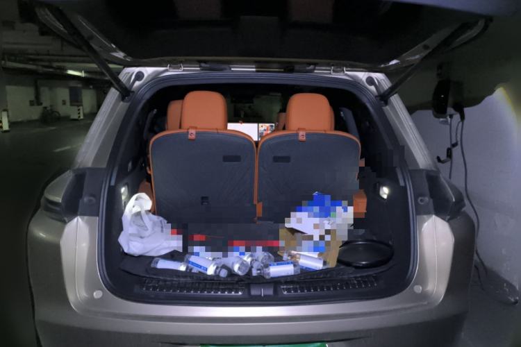 Used Li Auto L8 2023 Max model
