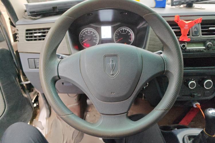 Used Jinbei Hiace X30 2020 1.5L Van Super-Enjoyment Model China VI Standard SWC15M
