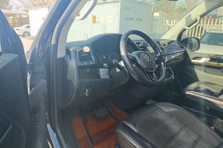 Used Volkswagen Multivan 2018 2.0 TSI Two-Wheel-Drive Luxury Edition 7 Seats