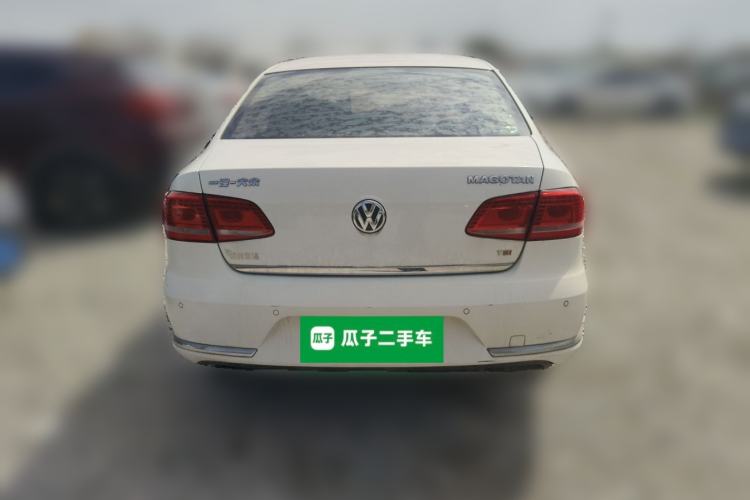 Used Volkswagen Magotan 2013 1.8TSI Luxury Model Rear