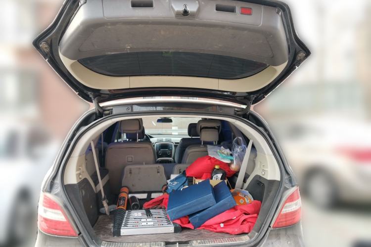 Used Mercedes-Benz R-Class 2011 R 300 L Business Model